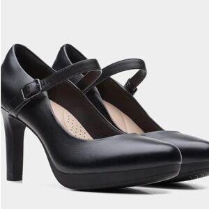 Clarks Collection Black Leather Heel